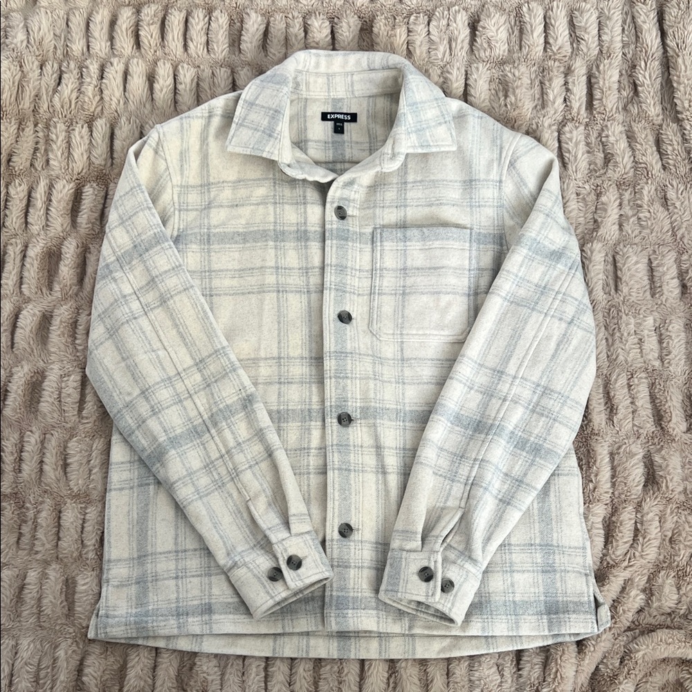 Express Men’s Plaid Button Up Shacket Overshirt Cream Gray Size Large